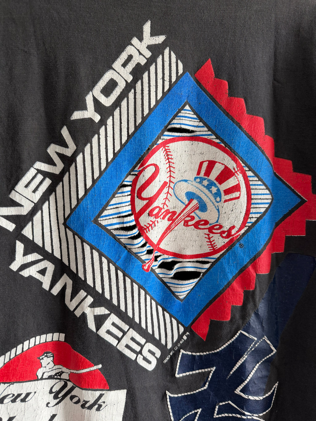 Vintage 90s Thrashed New York Yankees Tee