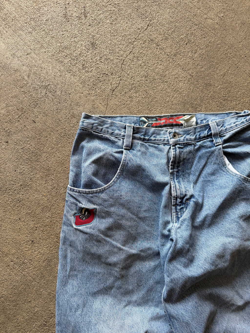 Vintage 90s Jnco Skunk