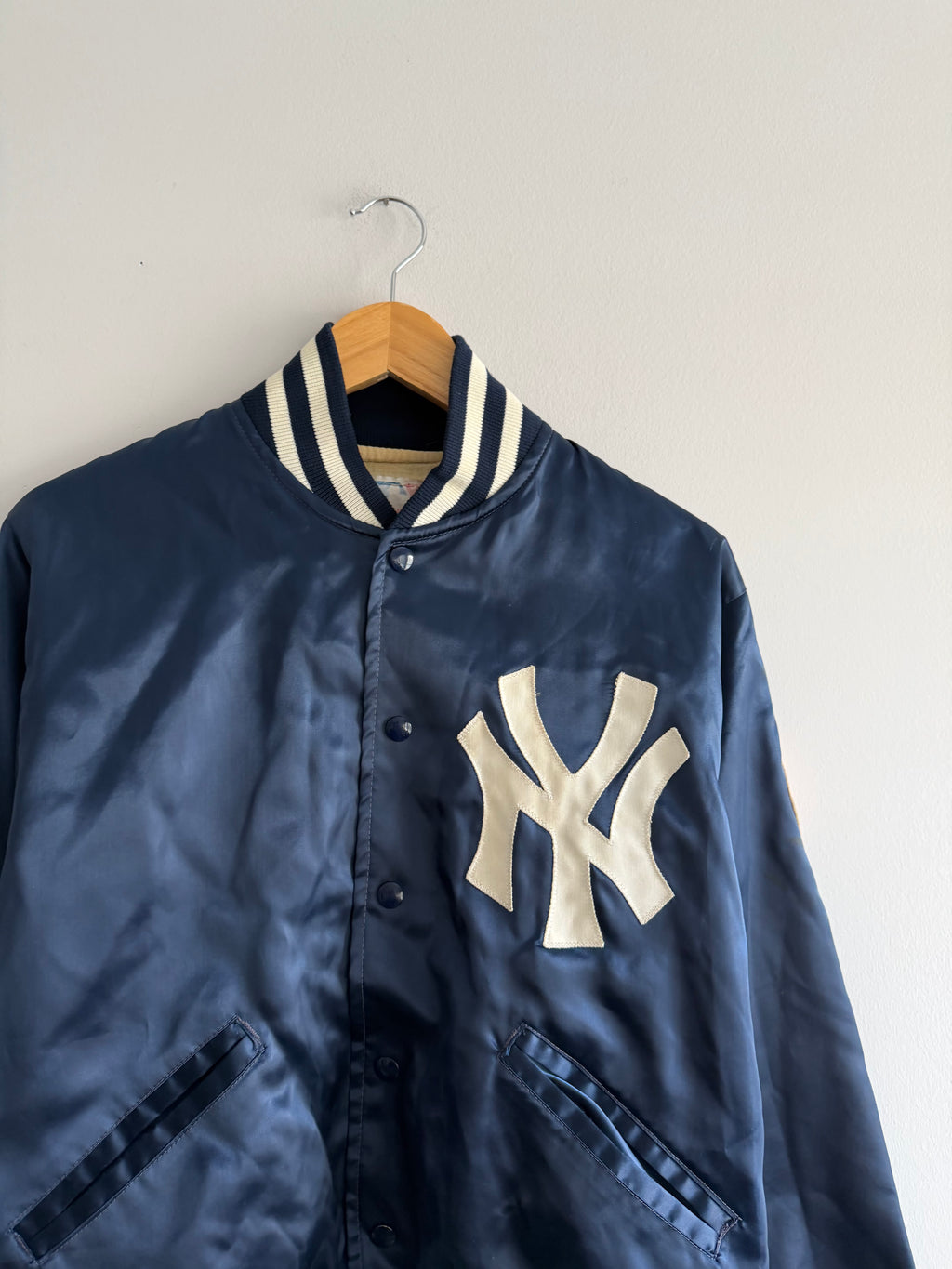Vintage 80s New York Yankees Felco Satin Jacket