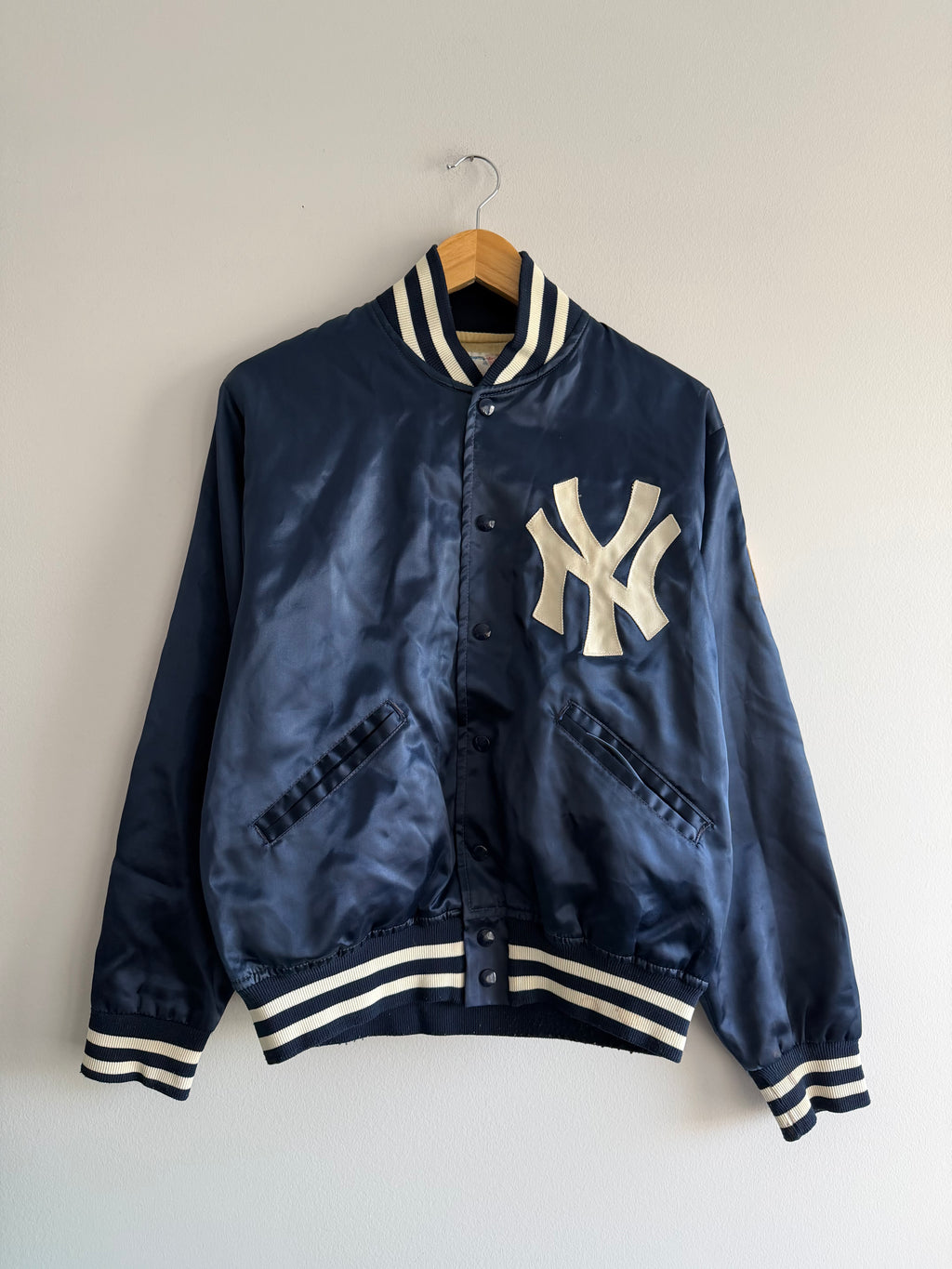 Vintage 80s New York Yankees Felco Satin Jacket