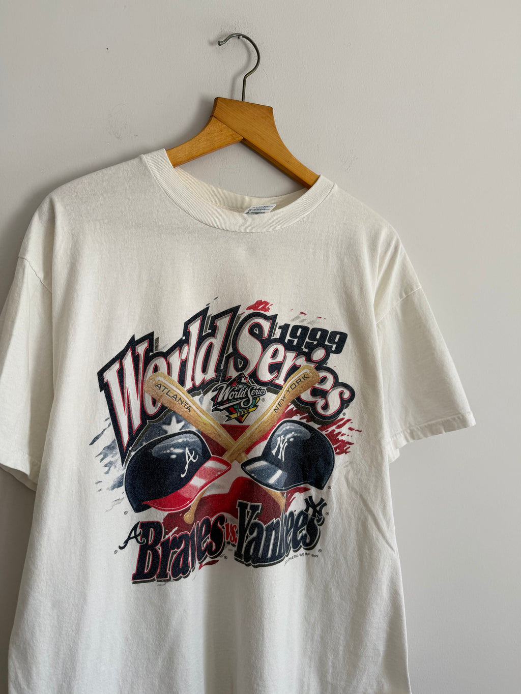 Vintage New Yankees/Atlanta Braves Tee
