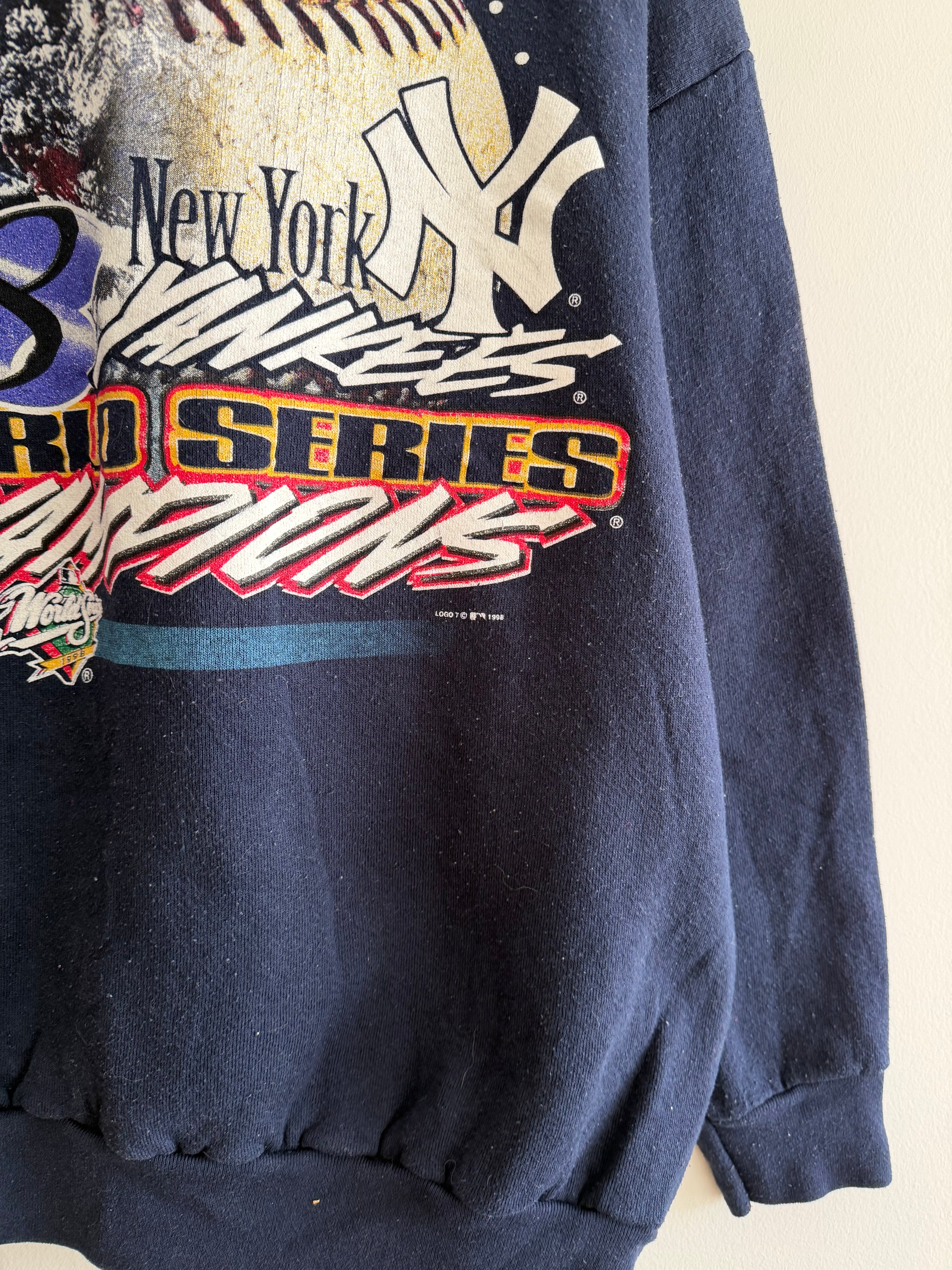 Vintage 1998 New York Yankees World Series Crewneck