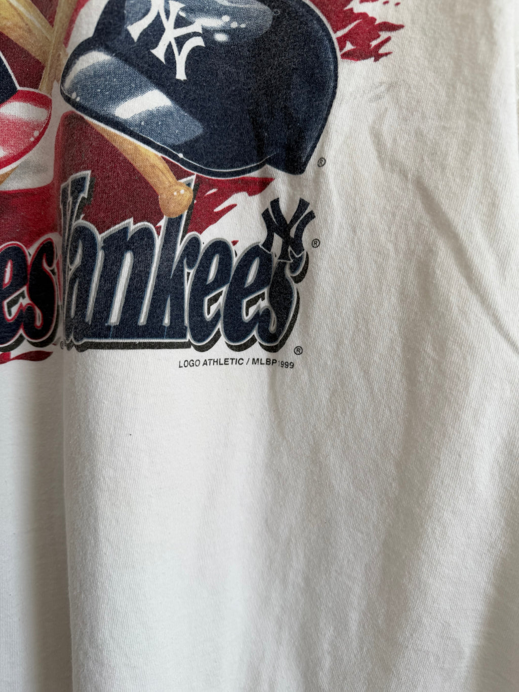 Vintage New Yankees/Atlanta Braves Tee