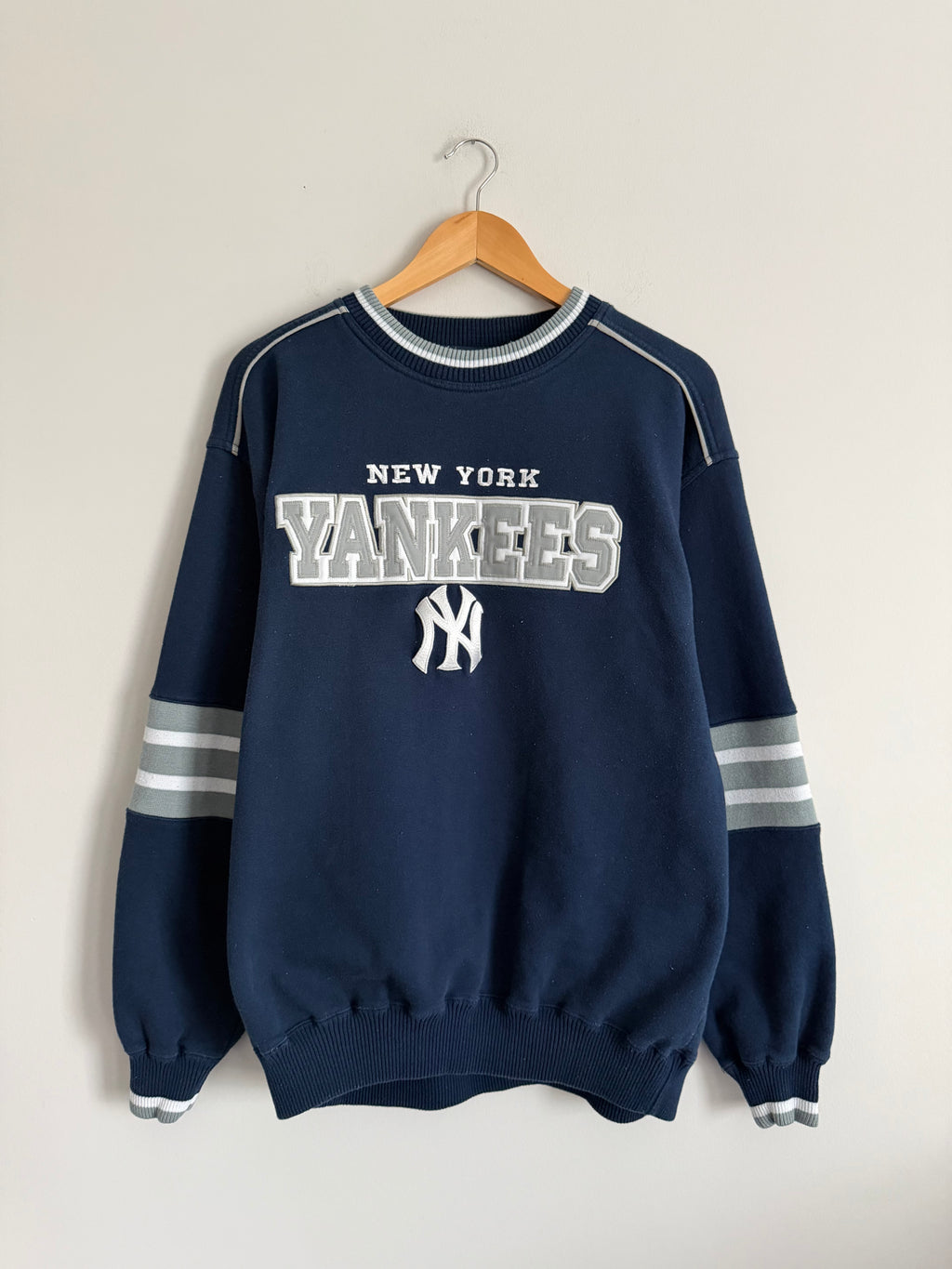 Vintage NY Yankees Lee Sport Crewneck