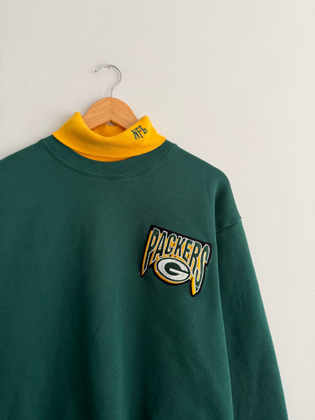 Vintage Green Bay Packers Majestic Turtle Neck