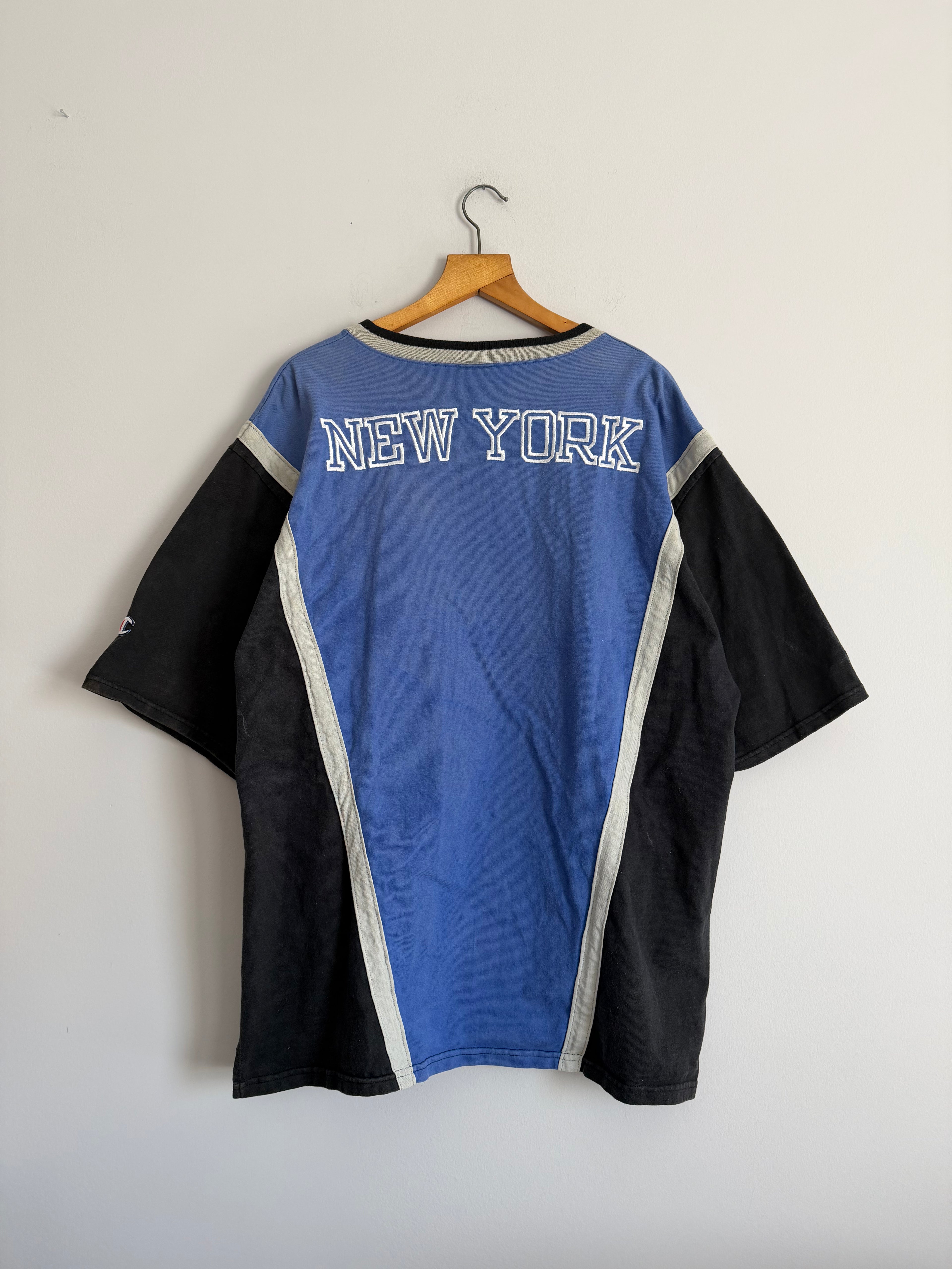 Vintage New York Knicks Champion Shirt
